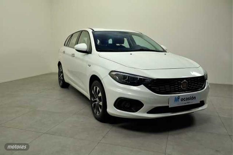 Usado Fiat Tipo Mirror 95 CV (69 kW) 2020 Blanco Familiar
