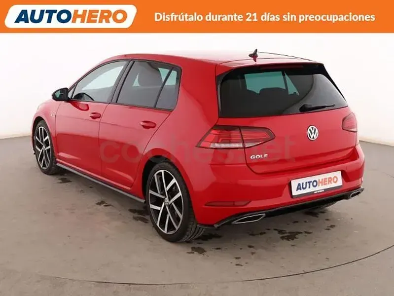 Usado VW Golf VII Sport 150 CV (110 kW) 2019 Rojo Berlina