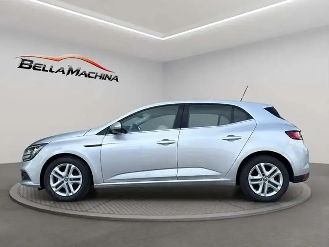 Usado Renault Mégane IV Business 95 CV (69 kW) 2021 Gris Utilitario