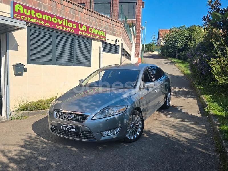 Gris / plata Usado 2008 Ford Mondeo Titanium Berlina | 6800 € (Caro) - Imagen 1/4