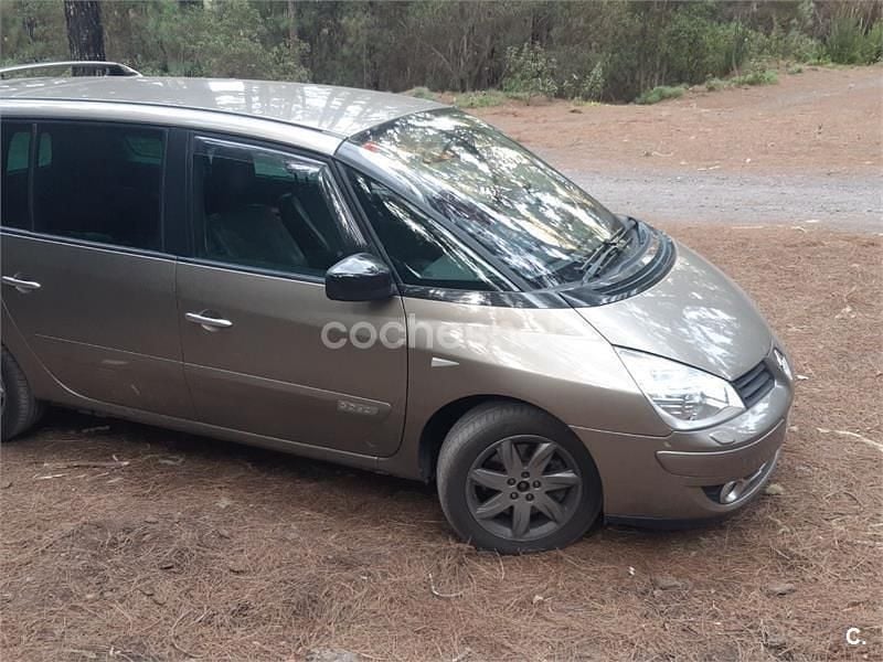 Marrón Usado 2011 Renault Grand Espace Monovolumen | 5000 € - Imagen 1/4