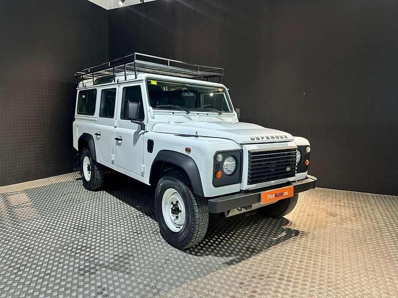 Usado Land Rover Defender 121 CV (88 kW) 2016 Blanco Familiar
