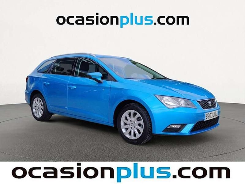 Usado Seat Leon ST Style 125 CV (91 kW) 2016 Azul Familiar