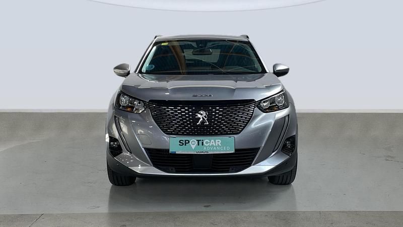 Usado Peugeot 2008 Allure 101 CV (74 kW) 2020 Gris SUV