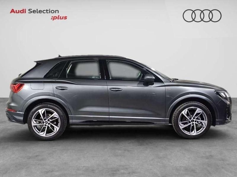 Usado Audi Q3 150 CV (110 kW) 2024 Gris SUV