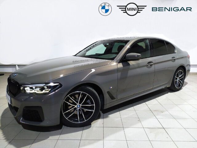Gris Usado 2022 BMW 520 Comfort Edition Berlina | 41.500 € (Caro) - Imagen 1/4