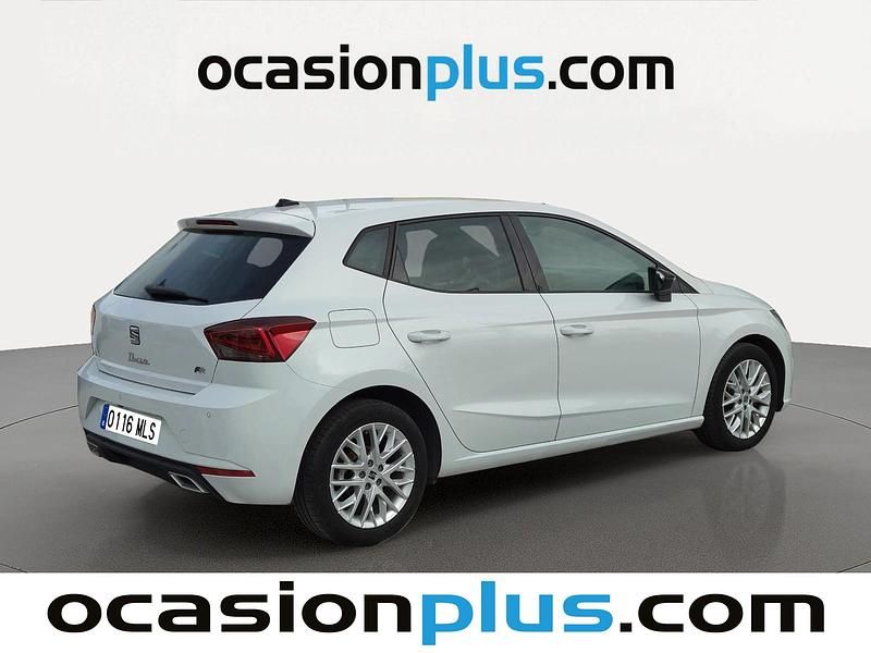 Usado Seat Ibiza FR 110 CV (80 kW) 2023 Blanco Utilitario