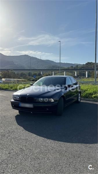 Azul Usado 2003 BMW 520 Exclusive Berlina | 3400 € - Imagen 1/4