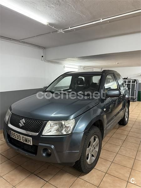 Usado Suzuki Grand Vitara 129 CV (94 kW) 2009 Gris / plata SUV