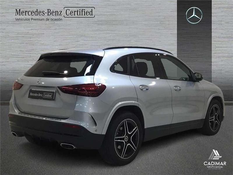 Usado Mercedes GLA200 150 CV (110 kW) 2024 SUV
