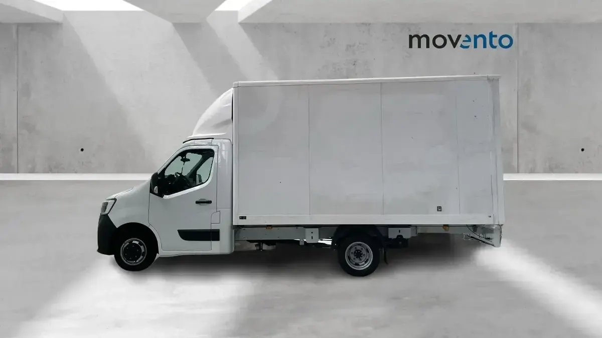 Usado Renault Master 145 CV (106 kW) 2021 Blanco Monovolumen