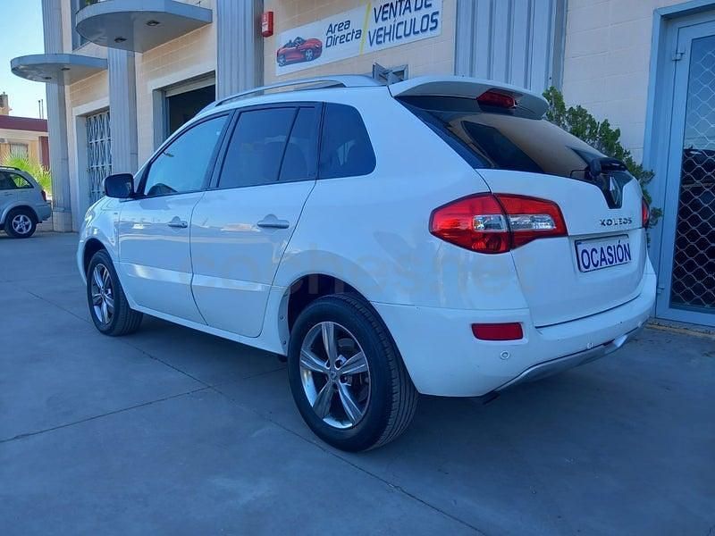 Usado Renault Koleos Bose Edition 150 CV (110 kW) 2012 Blanco SUV