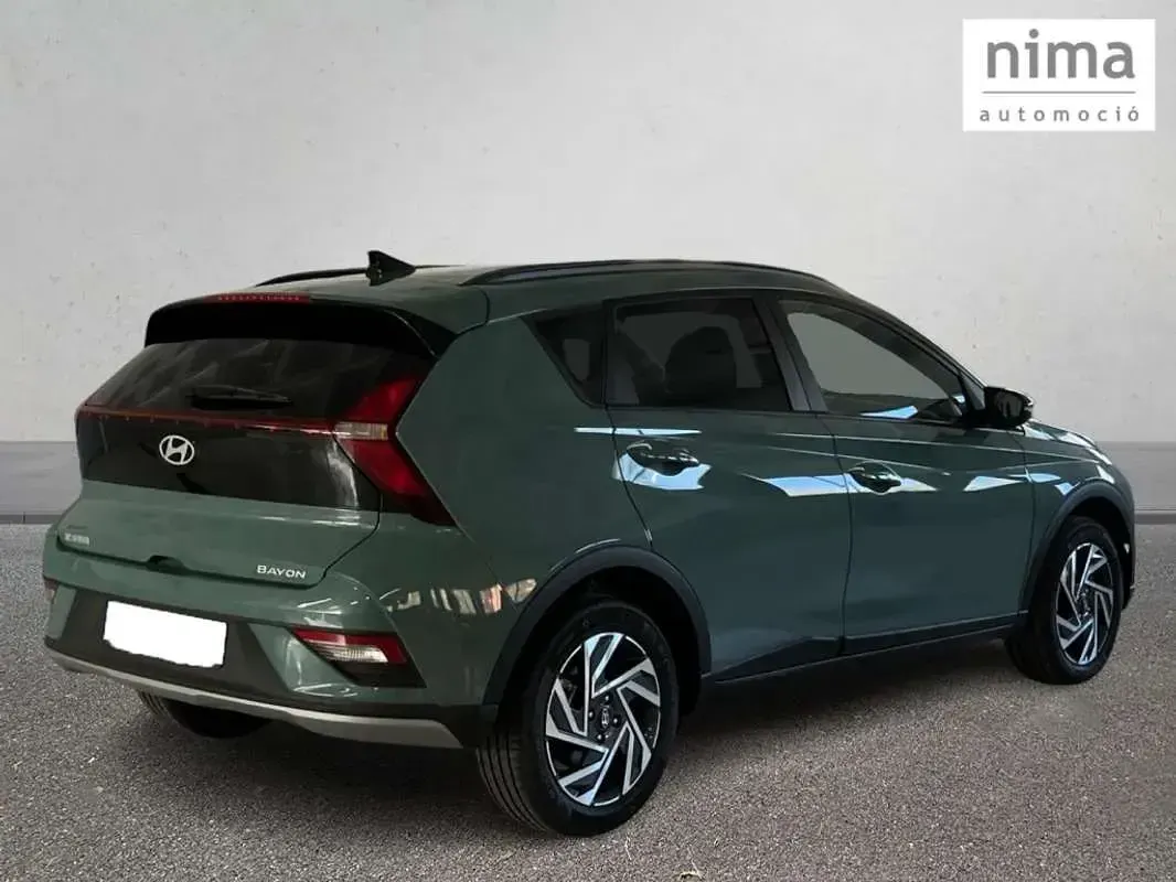 Nuevo Hyundai Bayon 80 CV (58 kW) 2025 Verde SUV