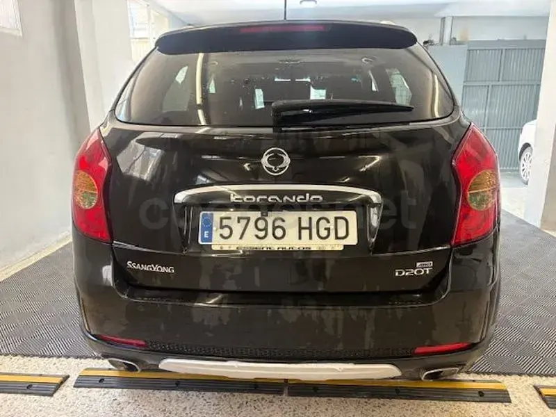 Usado SsangYong Korando Limited 175 CV (128 kW) 2011 Negro SUV