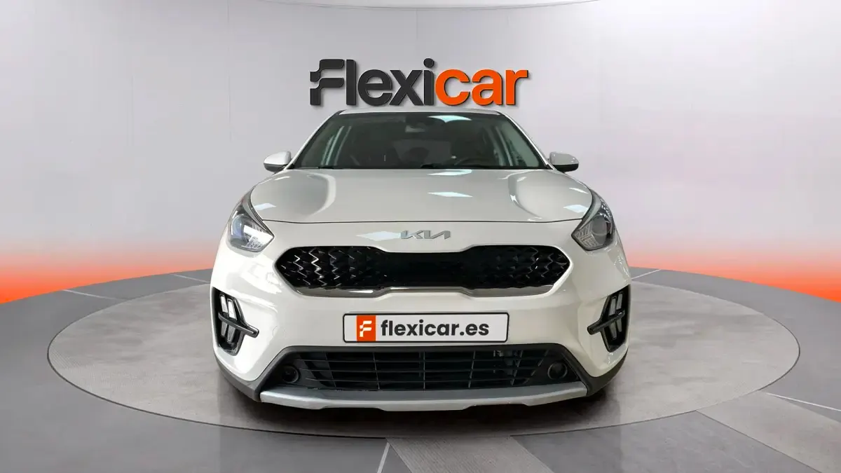 Usado Kia Niro 141 CV (103 kW) 2022 Blanco SUV