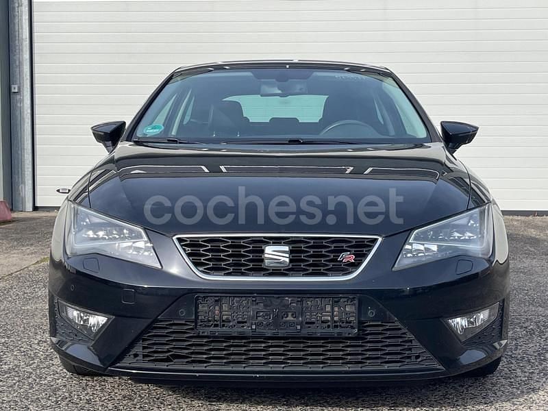 Usado Seat Leon Style 150 CV (110 kW) 2014 Negro Berlina