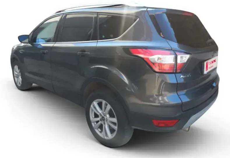 Usado Ford Kuga Titanium 120 CV (88 kW) 2018 Gris / plata SUV