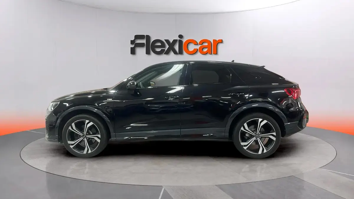Usado Audi Q3 Sportback Premium 190 CV (139 kW) 2024 Negro SUV