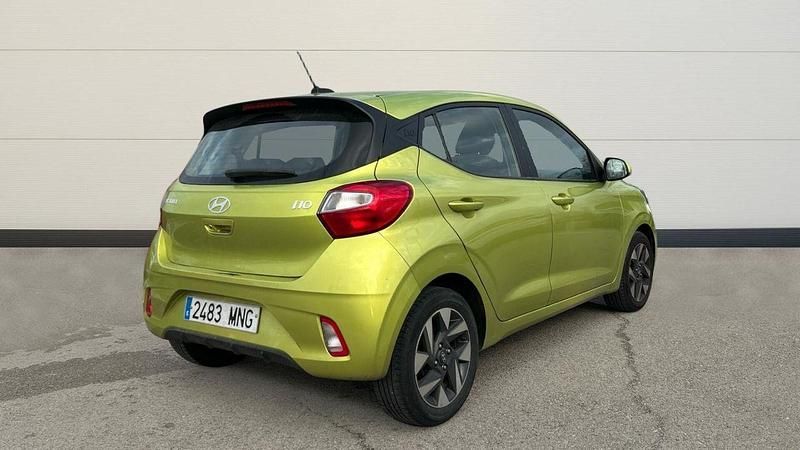 Usado Hyundai i10 67 CV (49 kW) 2024 Verde Utilitario