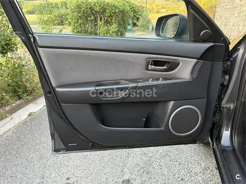 Usado Mazda 3 Sportive 143 CV (105 kW) 2007 Gris / plata Berlina