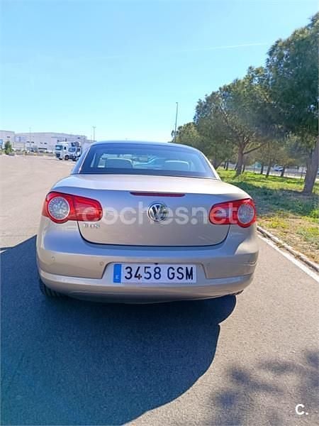 Usado VW Eos 150 CV (110 kW) 2009 Beige Descapotable