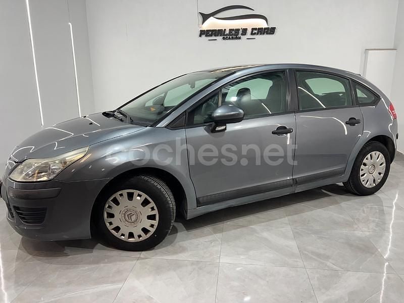 Usado Citroën C4 88 CV (64 kW) 2010 Gris / plata Berlina