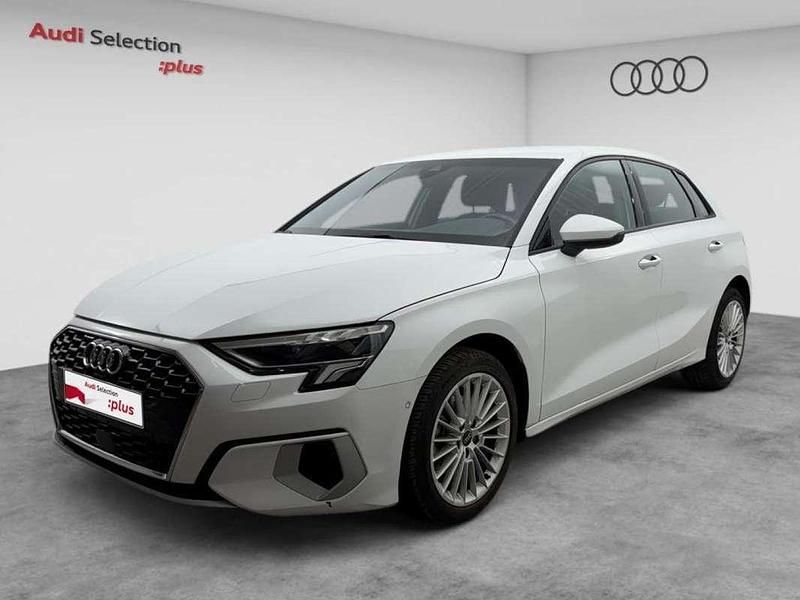 Usado Audi A3 Sportback Advanced 116 CV (85 kW) 2022 Blanco Utilitario