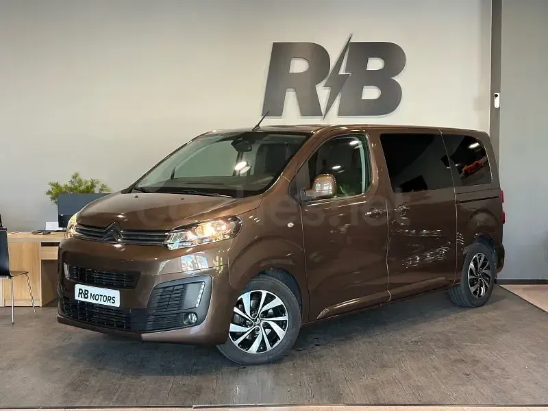 Usado Citroën Spacetourer Feel 120 CV (88 kW) 2021 Marrón Monovolumen