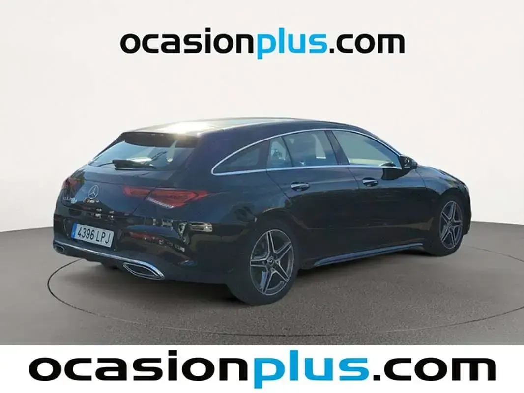 Käytetty Mercedes CLA200 Shooting Brake 150 HP (110 kW) 2021 Musta Farmari