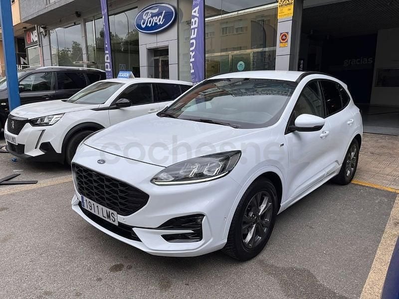Usado Ford Kuga ST-Line 120 CV (88 kW) 2021 Blanco SUV