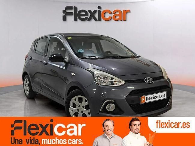 Usado Hyundai i10 GO! 66 CV (48 kW) 2016 Gris Utilitario