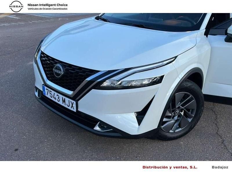 Begagnad Nissan Qashqai Acenta 140 HK (102 kW) 2023 Vit SUV
