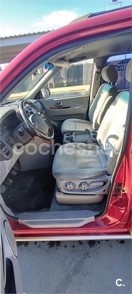 Usado Kia Carnival EX 144 CV (105 kW) 2007 Granate Monovolumen