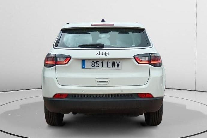 Usado Jeep Compass Longitude 131 CV (96 kW) 2022 SUV