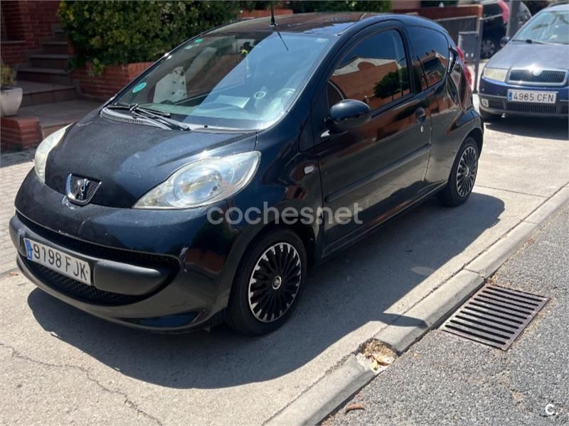 Negro Usado 2007 Peugeot 107 Utilitario | 2700 € (Caro) - Imagen 1/4