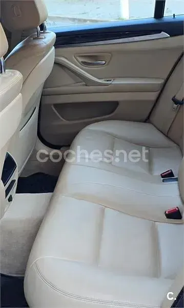 Usado BMW 520 Gran Turismo 184 CV (135 kW) 2015 Negro Berlina