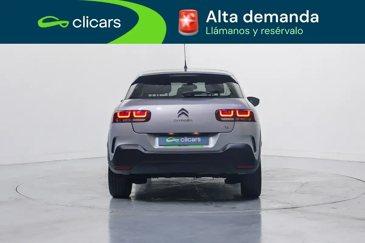 Usado Citroën C4 Cactus PureTech 110 CV (80 kW) 2018 Gris Utilitario