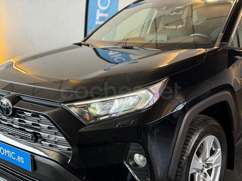 Usado Toyota RAV4 Executive 151 CV (111 kW) 2021 Negro SUV