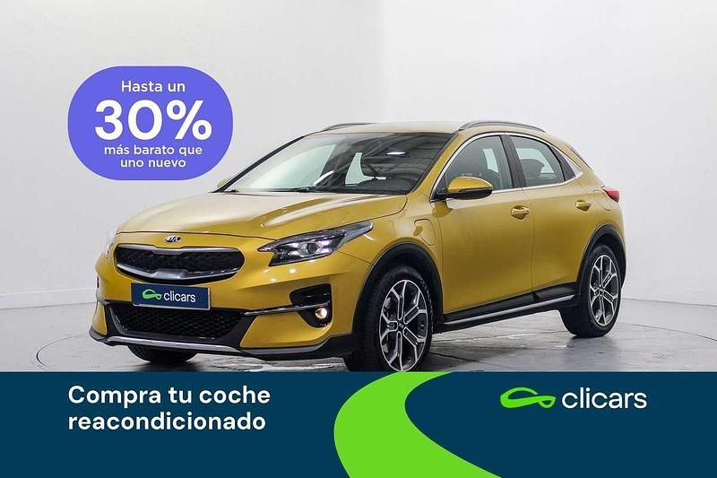 Usado Kia XCeed 105 CV (77 kW) 2022 Amarillo SUV