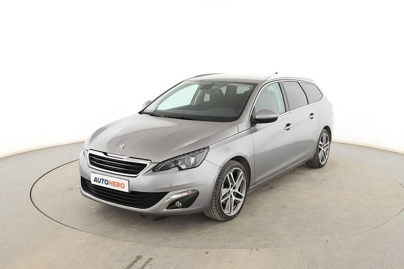 Gris Usado 2016 Peugeot 308 Allure Familiar | 8899 € (Precio justo) - Imagen 1/3