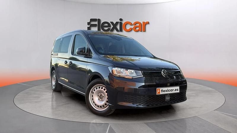 Usado VW Caddy Beach 102 CV (75 kW) 2021 Azul Monovolumen