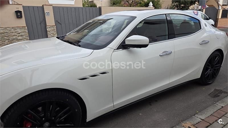 Usado Maserati Ghibli 430 CV (316 kW) 2017 Blanco Berlina
