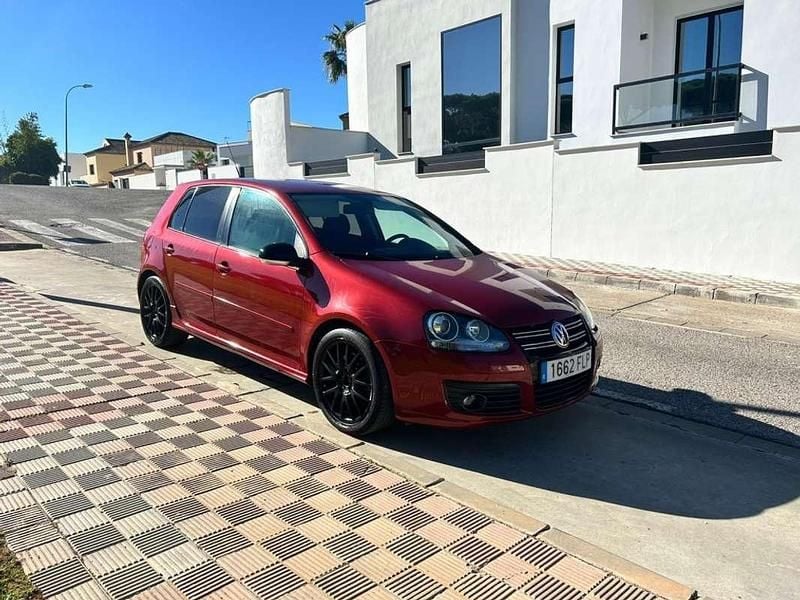 Burdeos Usado 2007 VW Golf V GT Utilitario | 6999 € (Precio justo) - Imagen 1/4