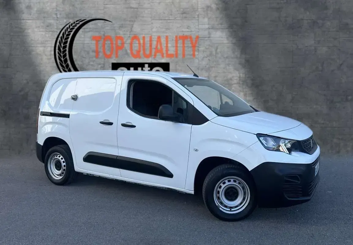 Usado Peugeot Partner S 102 CV (75 kW) 2021 Blanco Monovolumen