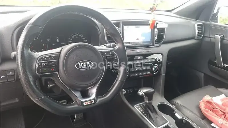 Usado Kia Sportage GT-Line 177 CV (130 kW) 2017 Blanco SUV
