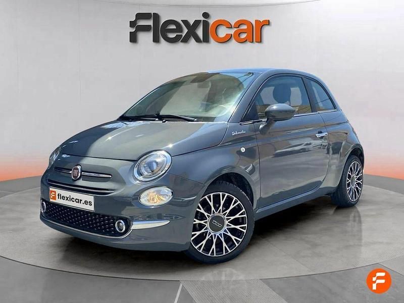 Usado Fiat 500 Club 70 CV (51 kW) 2022 Gris / plata Berlina