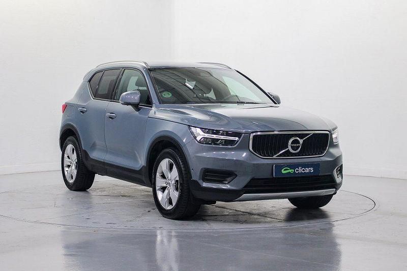 Usado Volvo XC40 Momentum 163 CV (119 kW) 2019 Gris SUV