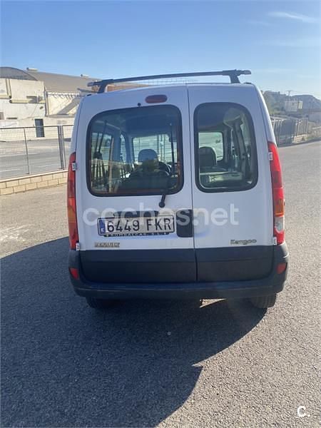 Usado Renault Kangoo 105 CV (77 kW) 2009 Blanco Monovolumen