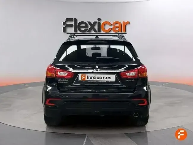Usado Mitsubishi ASX Motion 117 CV (86 kW) 2019 Negro SUV