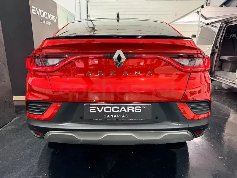 Usado Renault Arkana Equilibre 140 CV (102 kW) 2023 Granate SUV